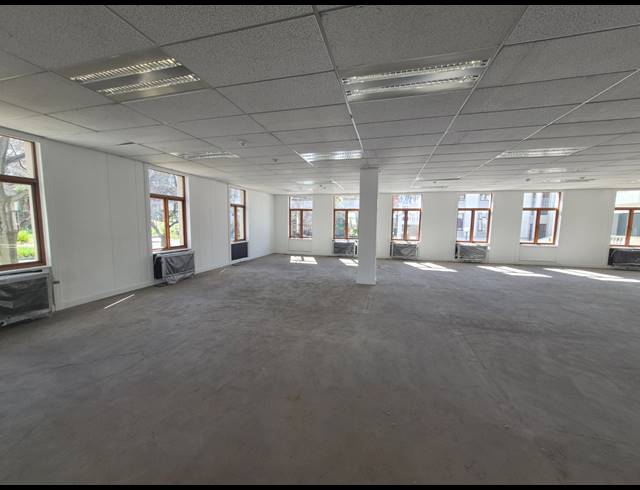 685M² OFFICE TO LET IN SANDTON CENTRAL